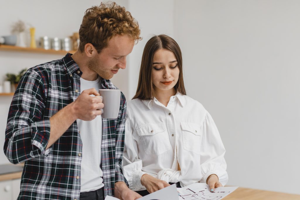 Lainaa nopeasti kilpailuttamisen avulla. Lainaa nopeasti kilpailuttamisen avulla.